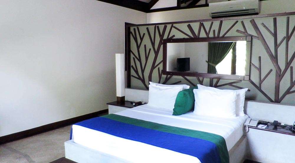 TLC Uga Jungle Beach bedroom