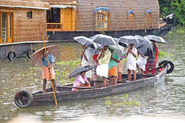 India, Kerala, Cochin, waterways rainswept river boat 4